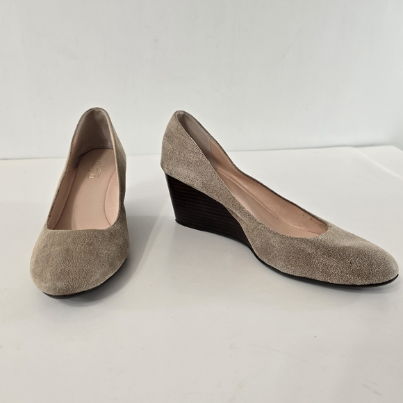 Anthropologie Shoes - Anthropologie Taryn Rose Beige Lurex Round Toe Leather Wedge Shoes Size 6.5 M